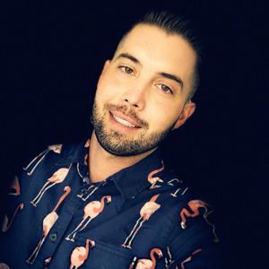 Meet your Posher, Dustin